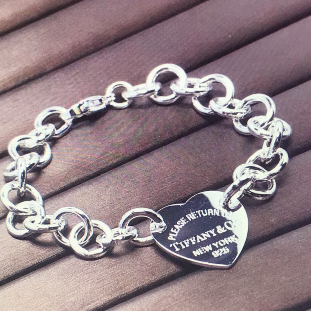 Silver Heart Charm Bracele Tiffany & Co